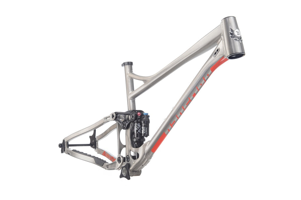 Phantom V3.2 - Medium - Raw